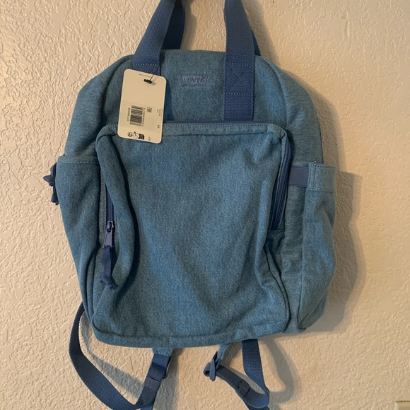 LEVI'S® L-PACK ROUND BACKPACK - Picture 2 of 7